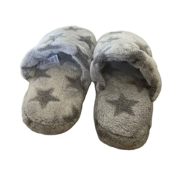 Star Grey White Slippers Fuzzy Cozy Soft Slip On Shoes New Without Box SZ M/L - Picture 6 of 7